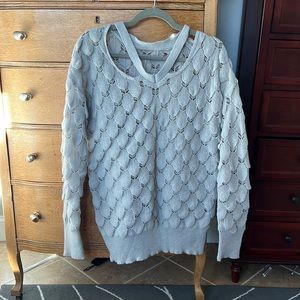 Women’s sweater